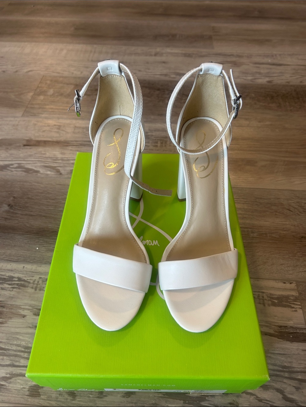 Sam Edelman Yaro Sandals in White, Size 7.5